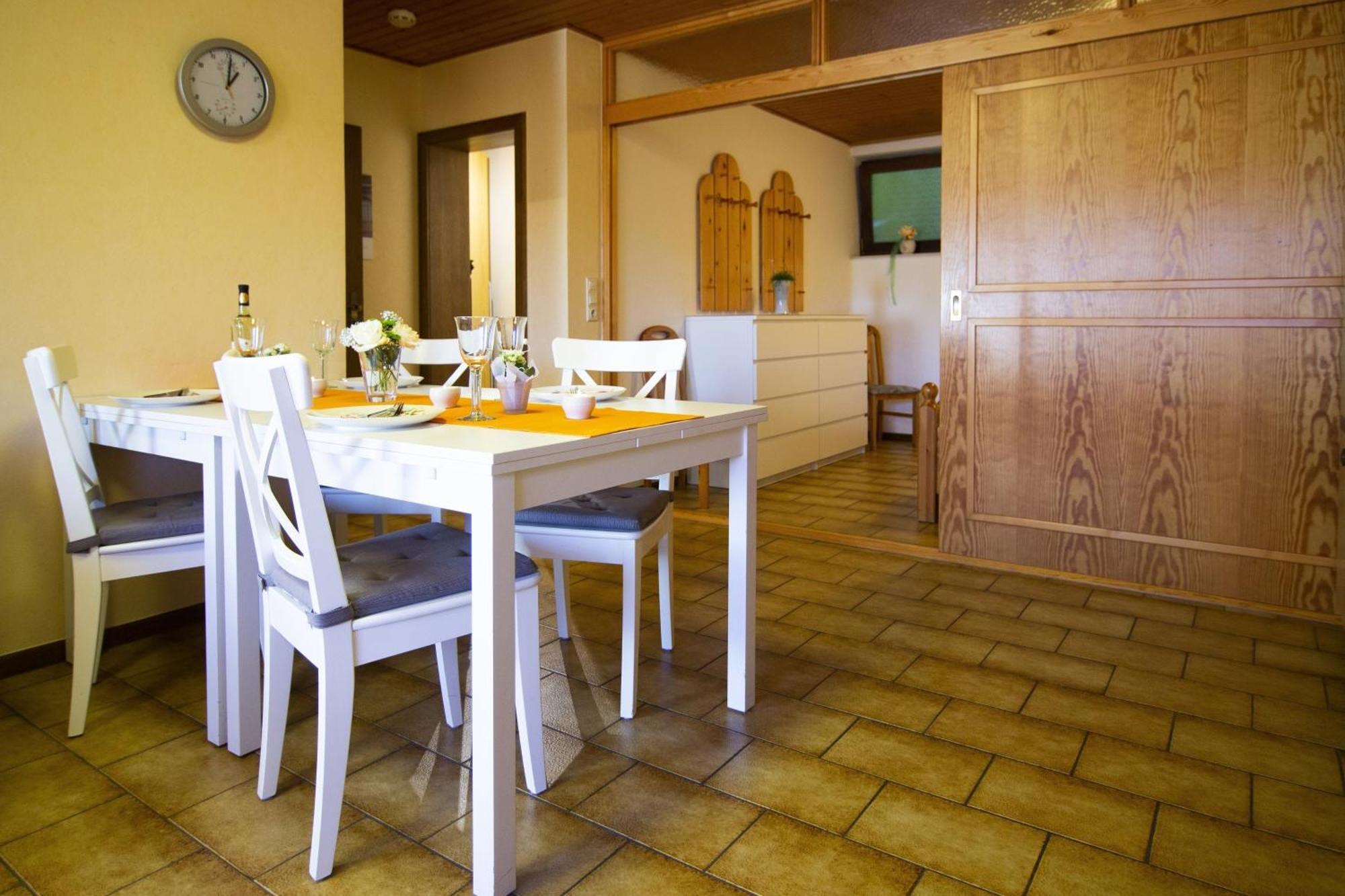 Ferienwohnung "Kirchblick" Im Ferienhaus Blumenhain Бад-Вюнненберг Екстер'єр фото