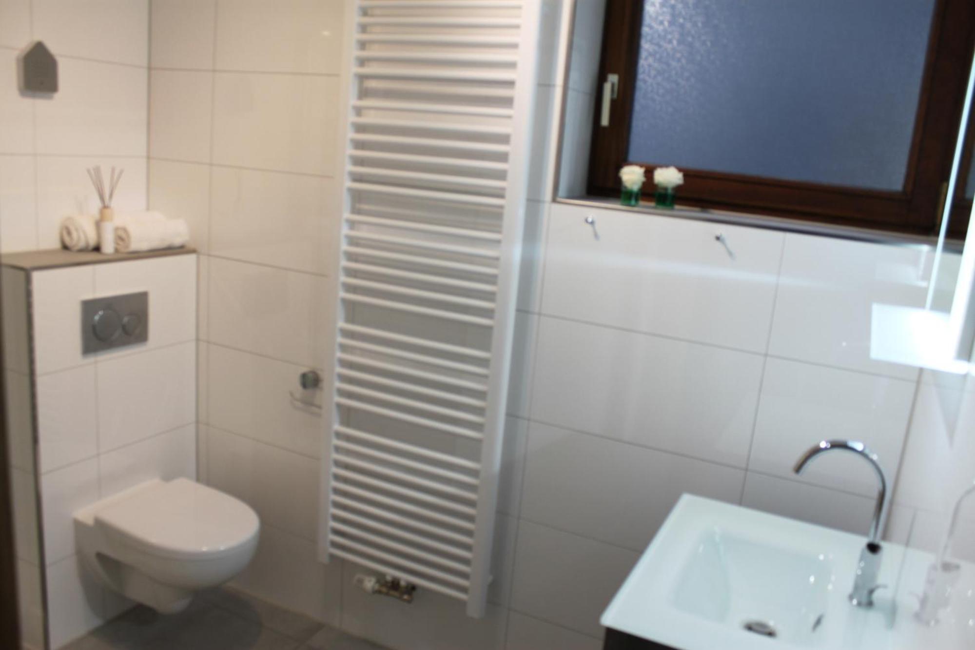 Ferienwohnung "Kirchblick" Im Ferienhaus Blumenhain Бад-Вюнненберг Екстер'єр фото